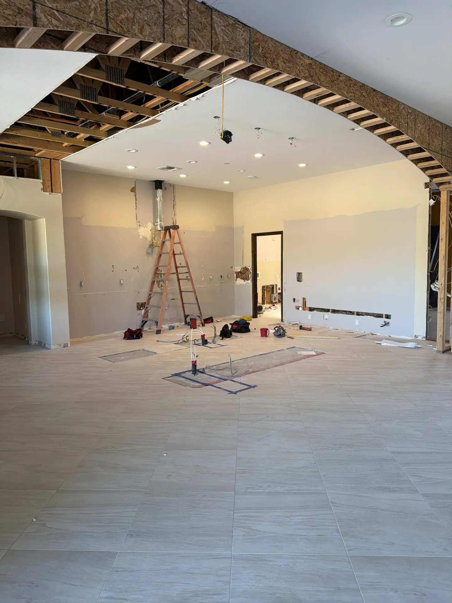 Commercial tenant improvement lighting and recessed can rough-in